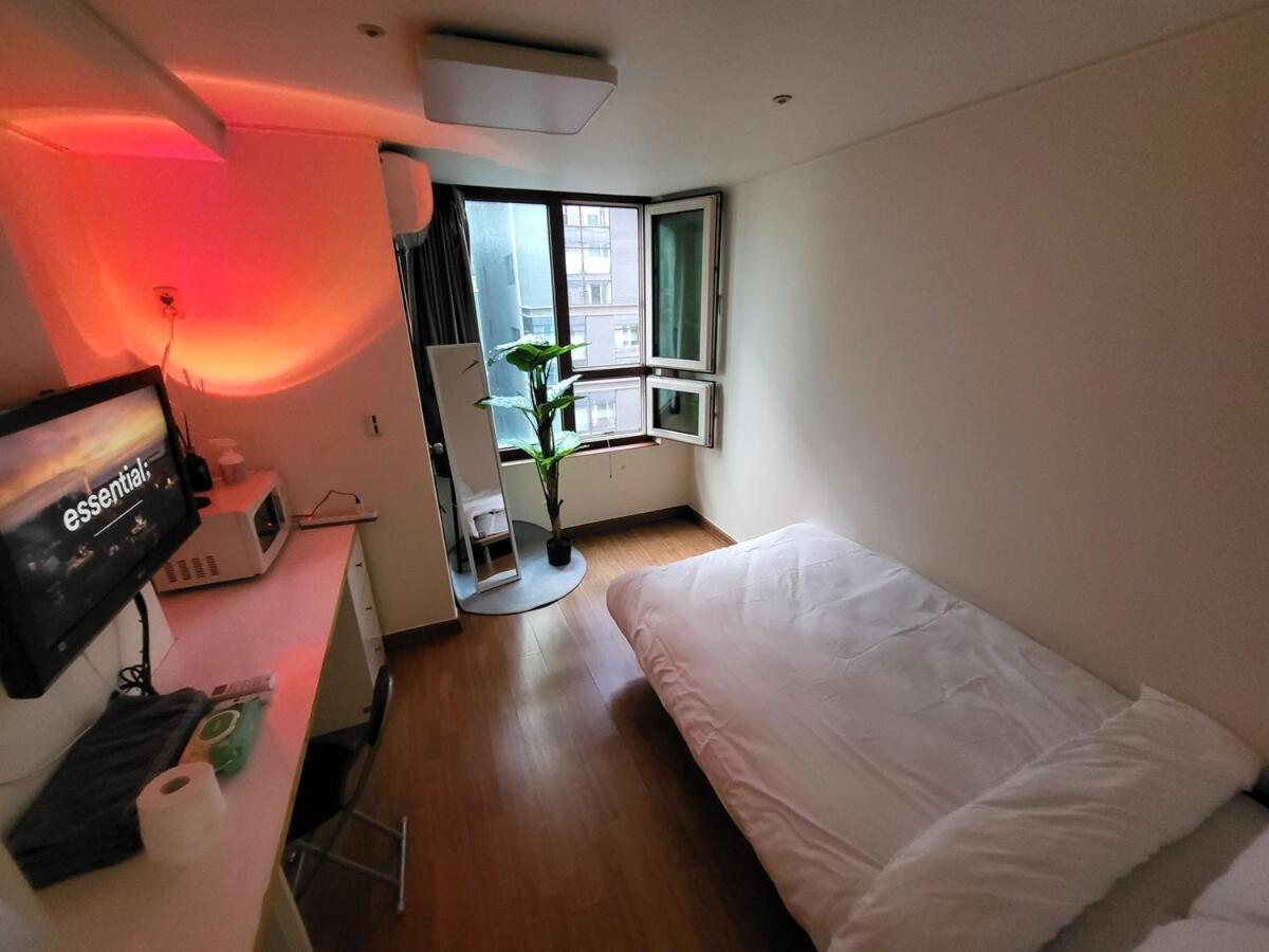 2-2710 #gangnam Stn, 5-min #yeoksam Stn, 3-min #ott #concierge Gangnam Managed Apartment *