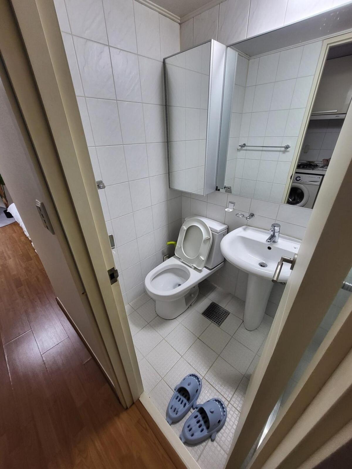 2-2710 #gangnam Stn, 5-min #yeoksam Stn, 3-min #ott #concierge Gangnam Managed Seoul